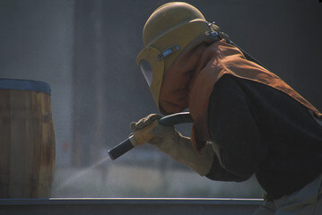 Serviços de jateamento e pintura industrial